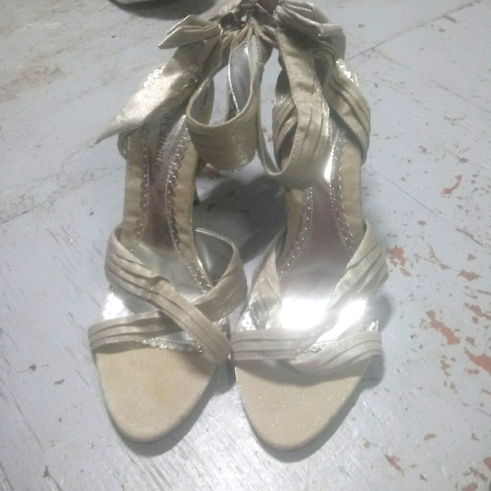 Women's heels